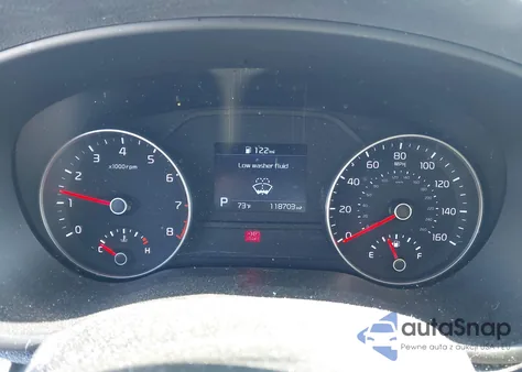 2020 Kia Sportage Lx z USA, uszkodzony, nr VIN KNDPM3AC4L7671227